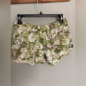 Patagonia Barely Baggies (2.5”inseam)